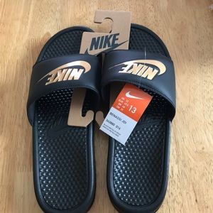 New Men’s Slides